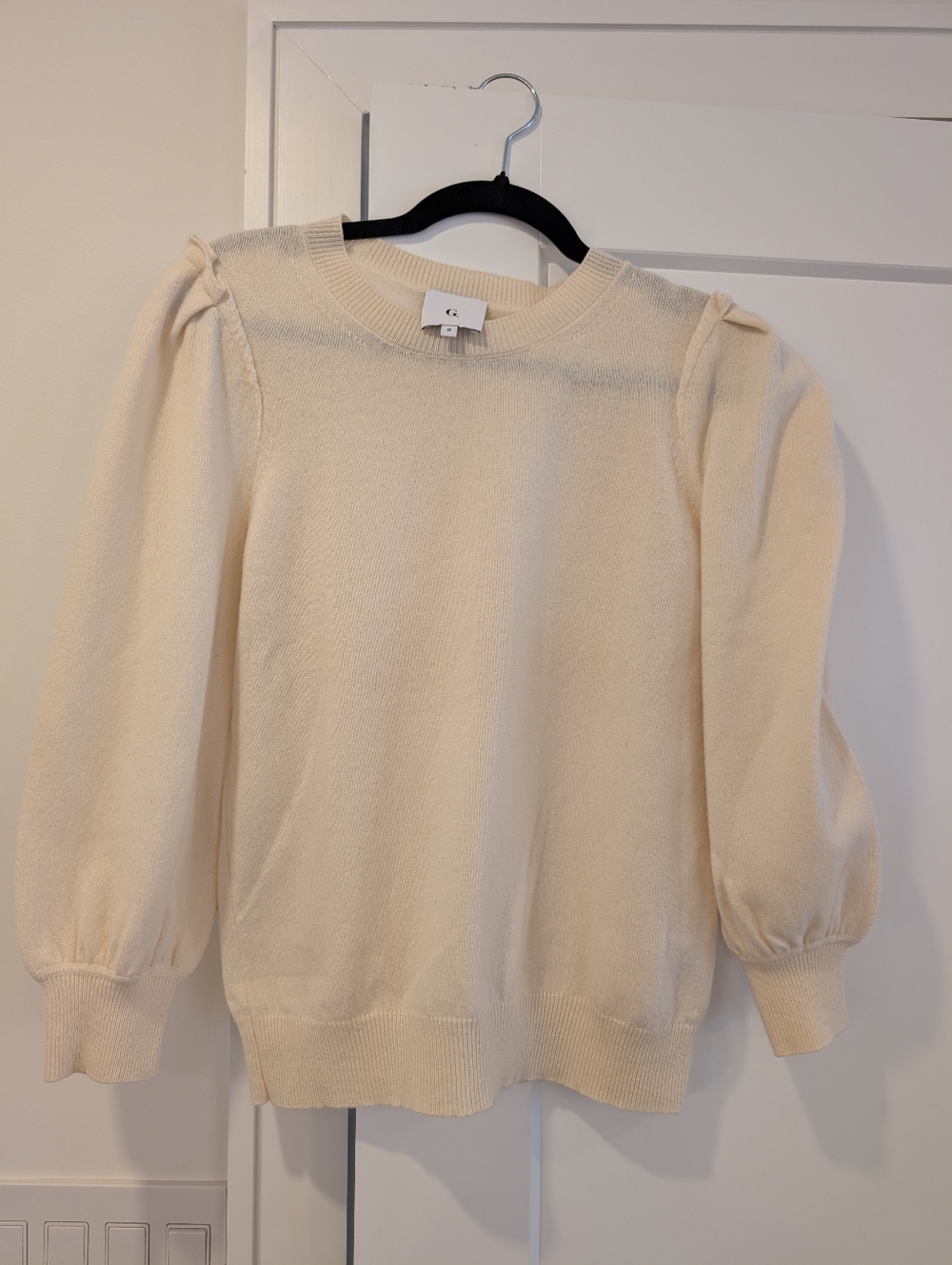 Pre-Owned By Gwyneth Paltrow! Ivory Cashmere Sweater